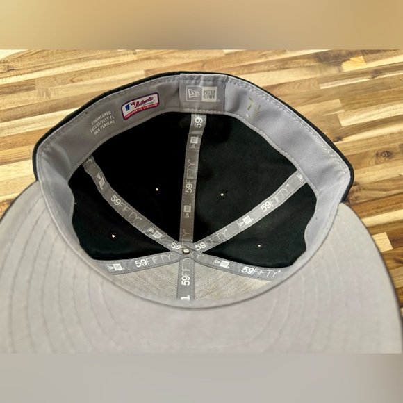 New Era Colorado Rockies Baseball Cap 7 1/2 - Picture 4 of 5